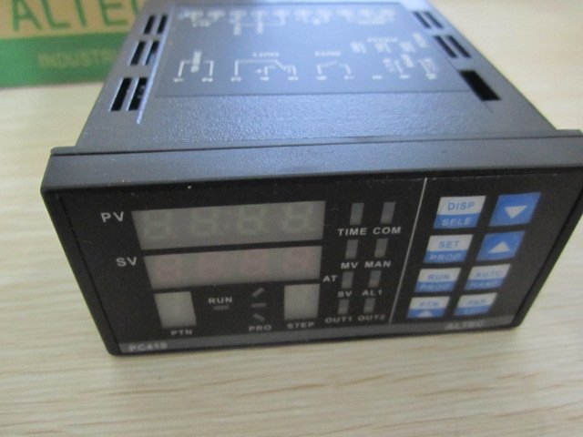 PC410 (3).JPG
