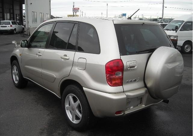 i want to buy a used toyota rav4 #4