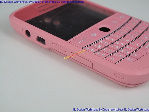 blackberry bold 9000 pink housing. 2011 Blackberry Bold 9000 with