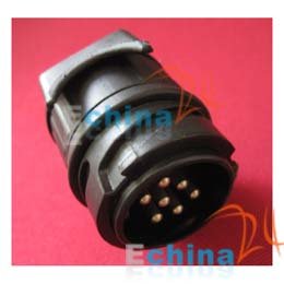13 to 7 way trailer plug.jpg