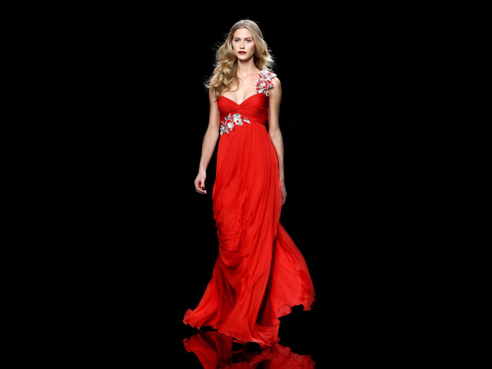 red prom gown