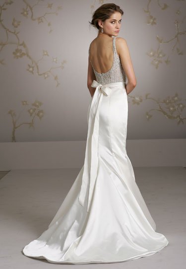 Genuinely top level enjoyment with reasonable price sheer top wedding dress