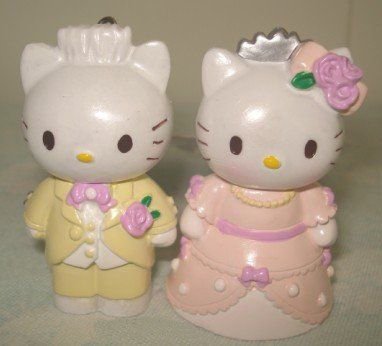 kitty wedding
