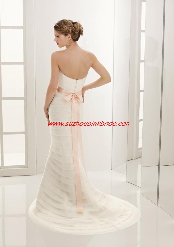 websites for wedding dresses