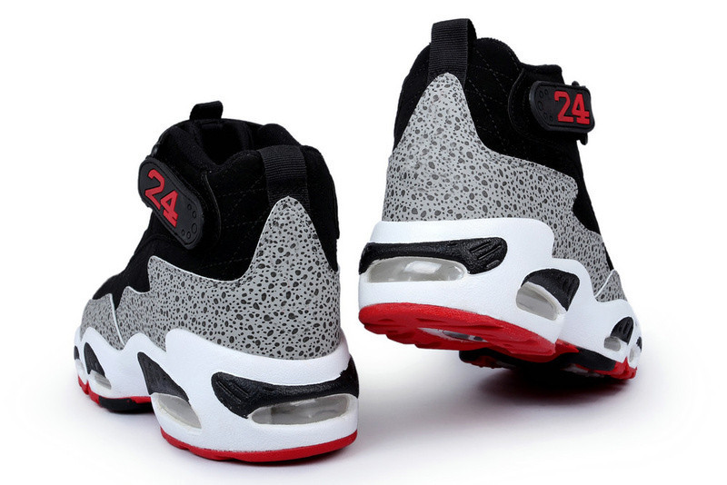 Black Grey White (4)