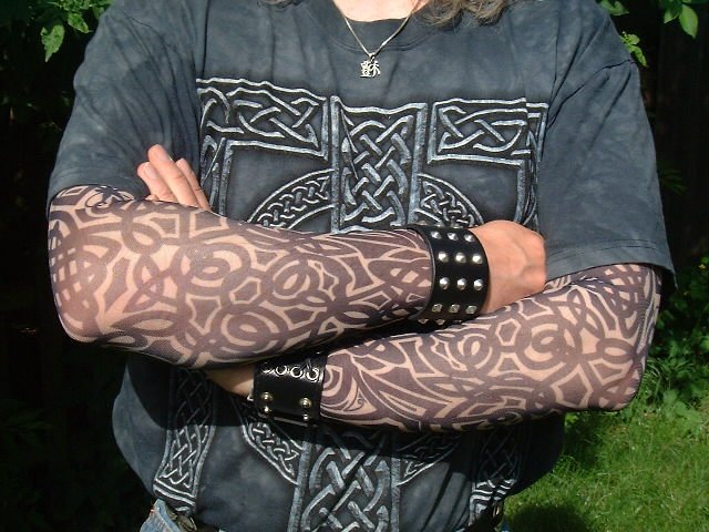 long sleeve tattoo shirt. sleeve tattoo tribal/Tattoo