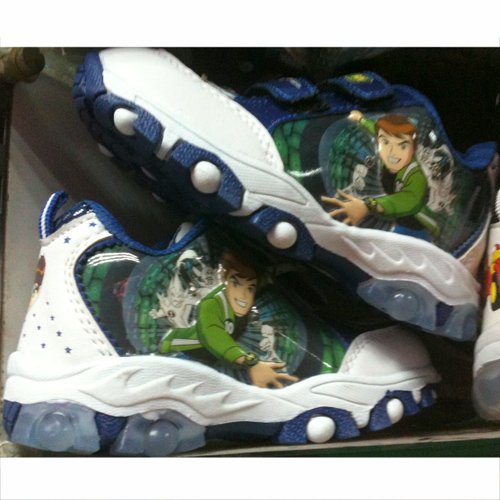 running shoes cartoon. BEN 10 sport shoe HS4276.jpg