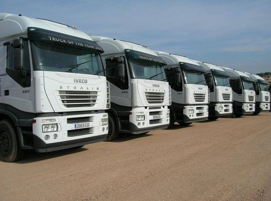 http://img.alibaba.com/photo/105038000/USED_TRUCKS_FROM_EUROPE_FOR_SALE.jpg