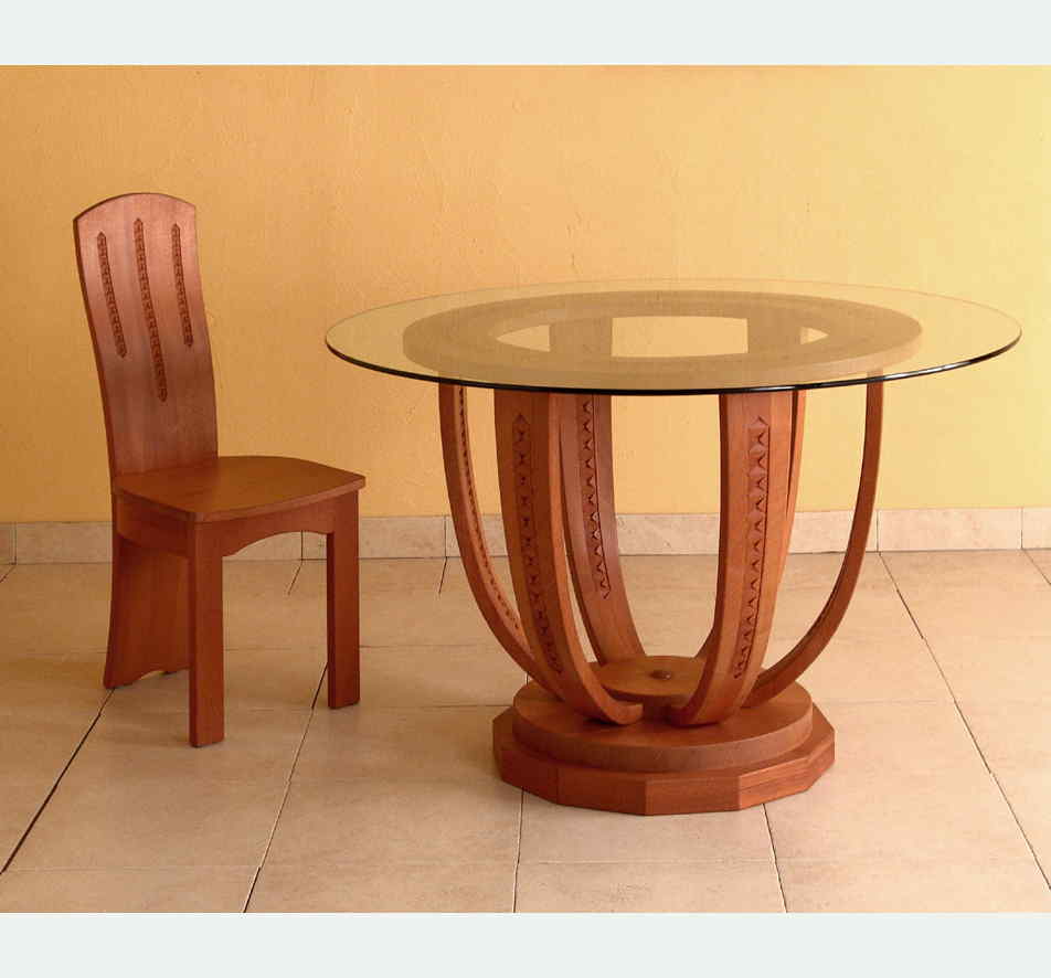 http://img.alibaba.com/photo/10887687/Solid_Mahoganny_Wood_Furniture.jpg