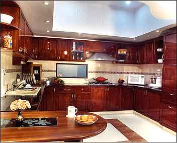 Modern modular kitchen design