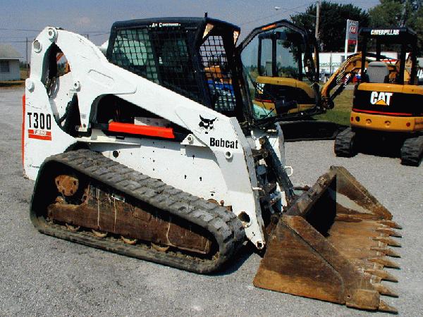 2004_Bobcat_T_300_Air_Conditioning.jpg