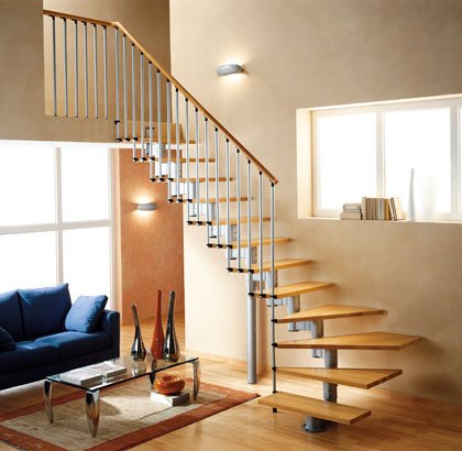Universal Maxi Staircase  Photo