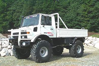 Mecedes_Benz_Unimog_U1300l_Custom_Automobile.jpg