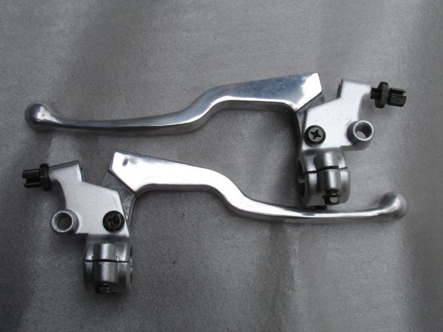 http://img.alibaba.com/photo/212181813/motorcycle_hand_brake.jpg