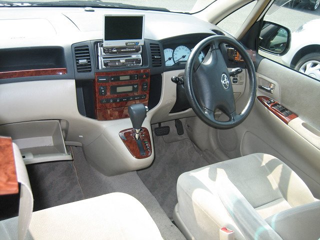 Toyota spacio xg edition 2001