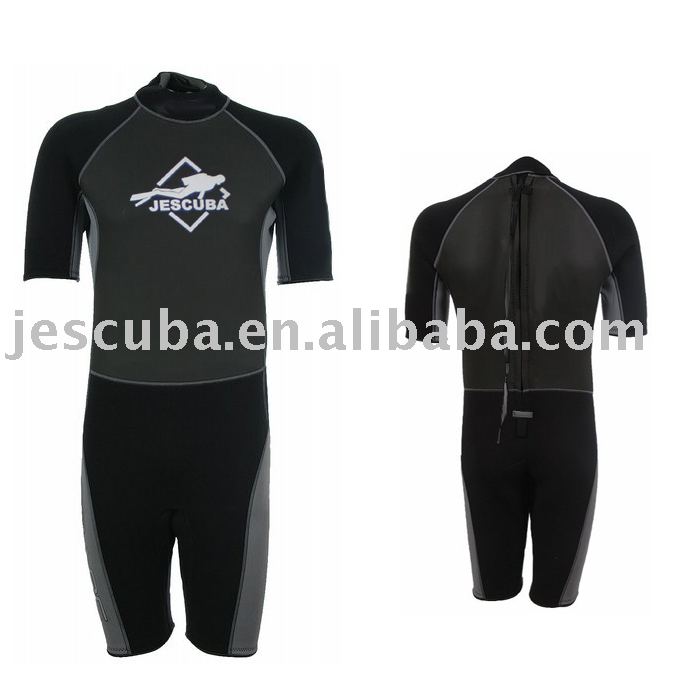 Surfing wetsuit for men