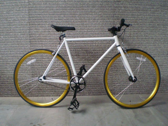 700C_55cm_golden_wheel_single_speed_fixie_gear_bicycle.jpg