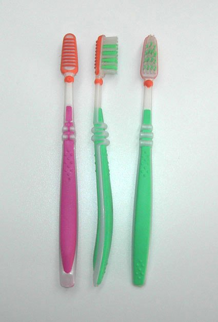 Adult_Toothbrush.jpg