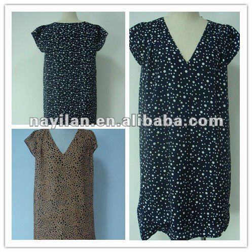 модная одежда молодых женщин платье. По Guangzhou Nayilan Garment Co., Ltd