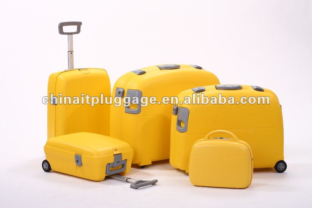 best buy suitcases uk