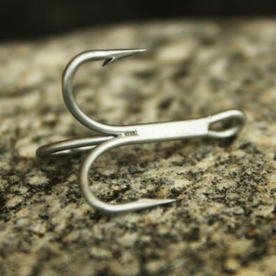 VMC_Fishing_Hook_Treble_Hook_Anti_Rust_Hook.jpg