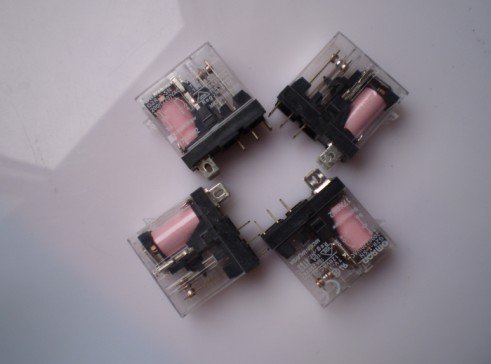 relay 220v