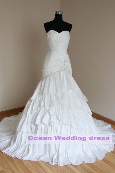 mermaid wedding dresses 2011 uk. Elegant 2011 sweetheart