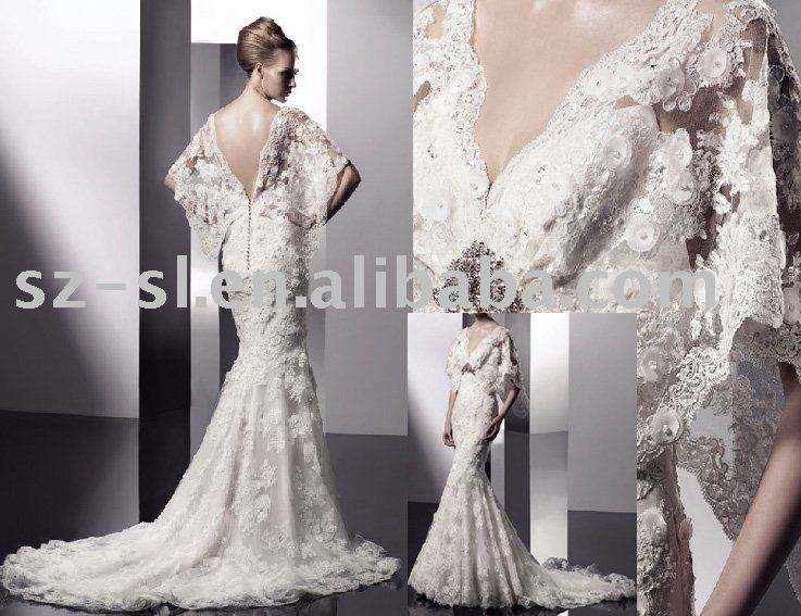 lace sleeve wedding dress