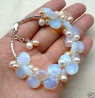 Hermosa único ópalo brazalete de perlas (China (continental))