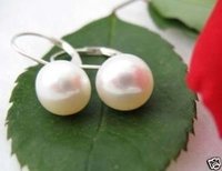 White Freshwater Pearls Silver LeverBack Earring(China (Mainland))