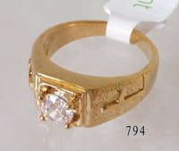 Free Shipping  Exquisiet White Topaz cross 18k GP yellow gold Men's Ring. Mashups, easy to buy(China (Mainland))