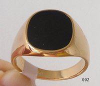 Free Shipping  Generous Black Onyx 18kgp Yellow Gold Ring . Can mix and match. Easy Buy(China (Mainland))