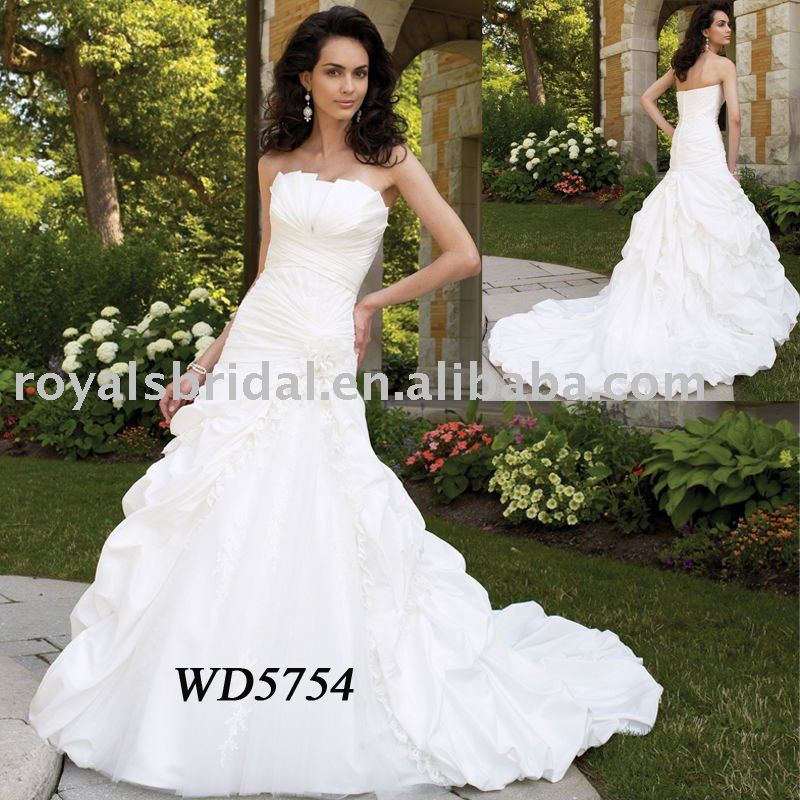 or Retail Latest Style OffShoulder Wedding Dress With Long Train