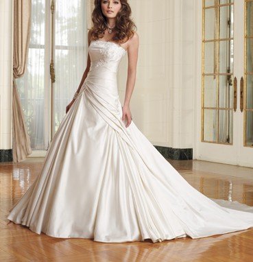 wedding dresses in canada