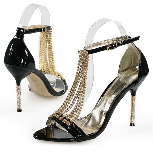 black evening sandals. lack patent evening Party