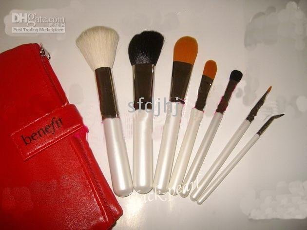 best makeup brush set. the est makeup brushes.