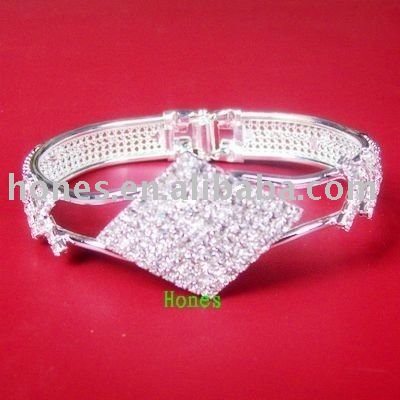 rhinestone bangle bracelets. rhinestone bangle Bracelet