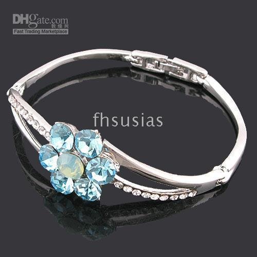 Crystal bangles,Blue flower women's bracelet ,birthday gift Austrian Crystal bangles,Blue flower women's bracelet ,birthday gift Austrian