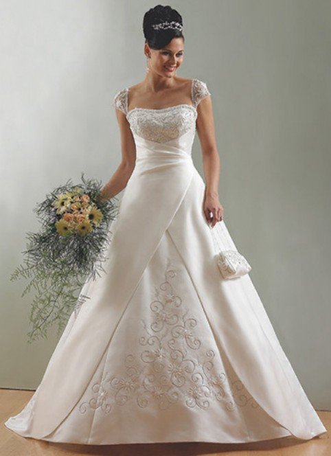 plus size formal dresses with sleeves. sweet bridal gown with sleeves