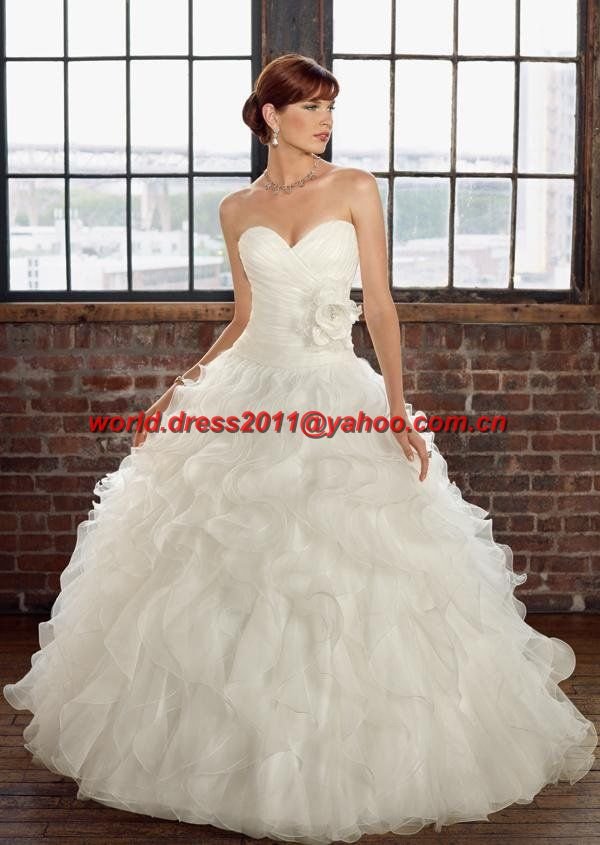 Free shipping best selling Designer Strapless FloorLength Ball Gown Wedding 