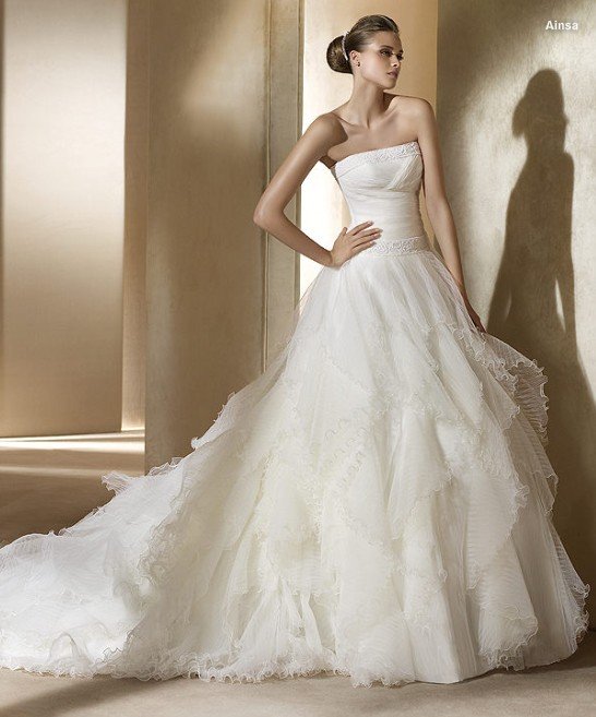 elegant designer sleeveless wedding dress popular ladies bridal gown 