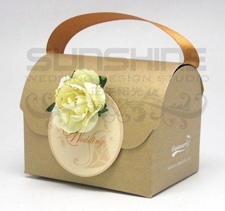 Wedding favors candy box gold color gift box wedding gift NH044 