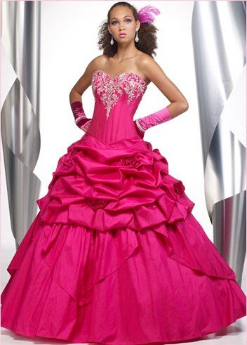 Hello Kitty Quinceanera Dress. wallpaper Red cocktail dresses