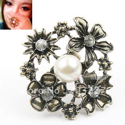 Flower Rings Costume Jewelry on Pearl Ring Christmas Gifts Rings Flat Round Costume   Fashion Jewelry