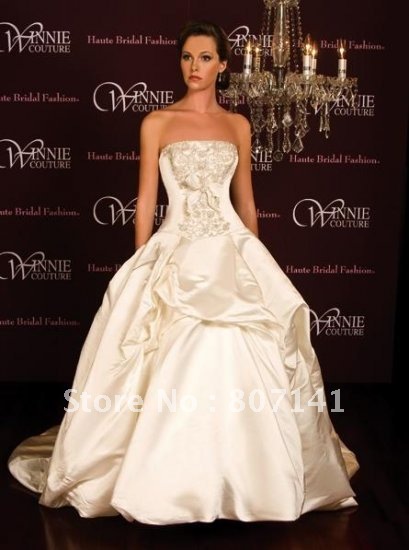 2011Satin Applique Beading layer Zipper Wedding Dress