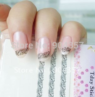 Lace Fake Nails