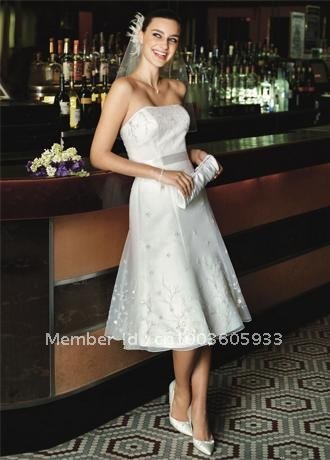  and Lace Applique Decorated Wedding Dress Bridal Gown with Sash Ri