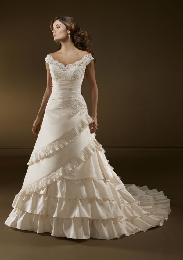 HOT Sale Custom Made Appliqued Wedding Dress Prom Bridal Gown Ostrich 