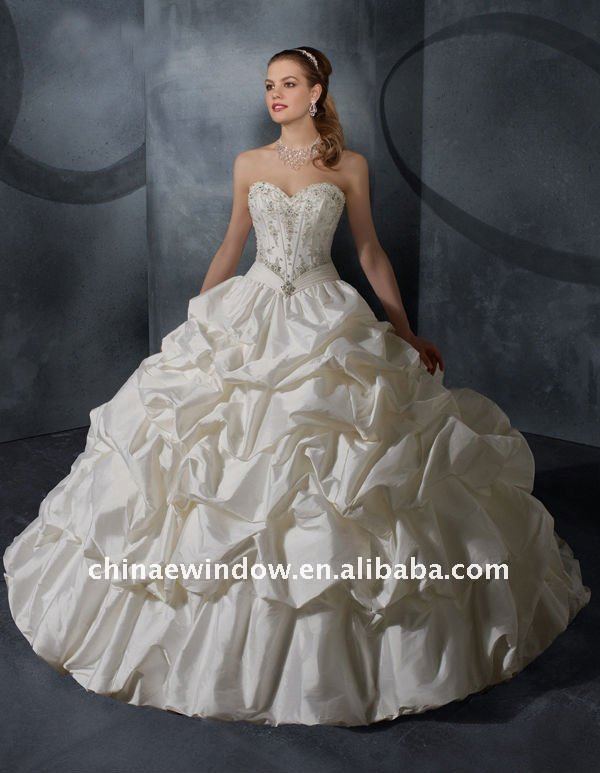Princess Look Ball Gown HiLo Sweetheart Wedding Dress D63855