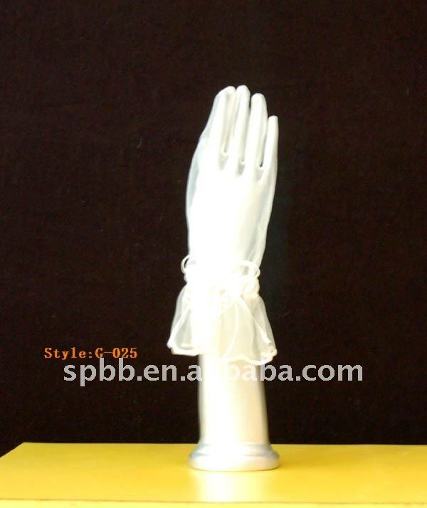 lace wedding wrist length gloves ivory